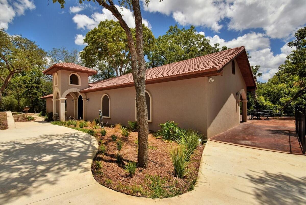 Messina Inn Wimberley Kültér fotó